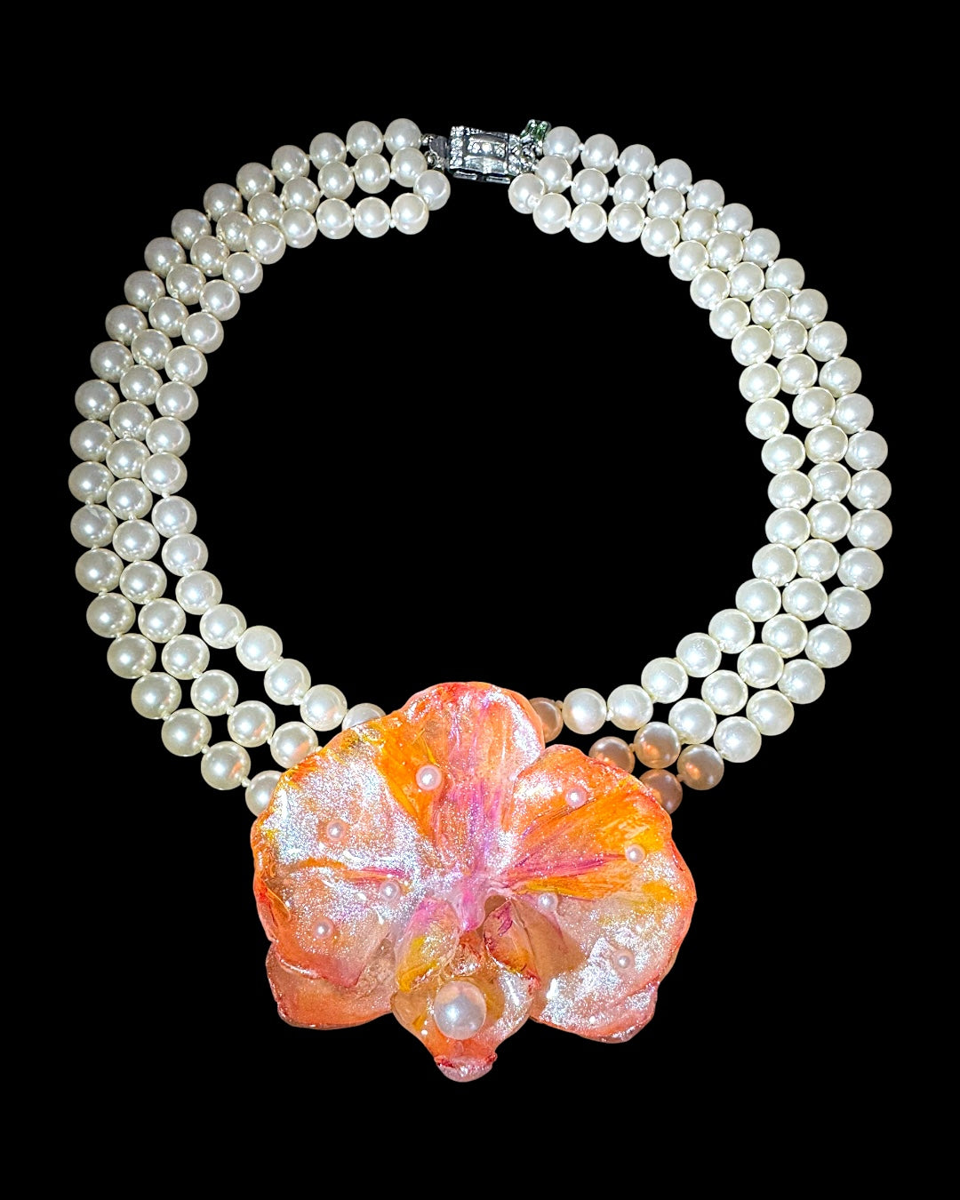 Collier de perles orchidée orange