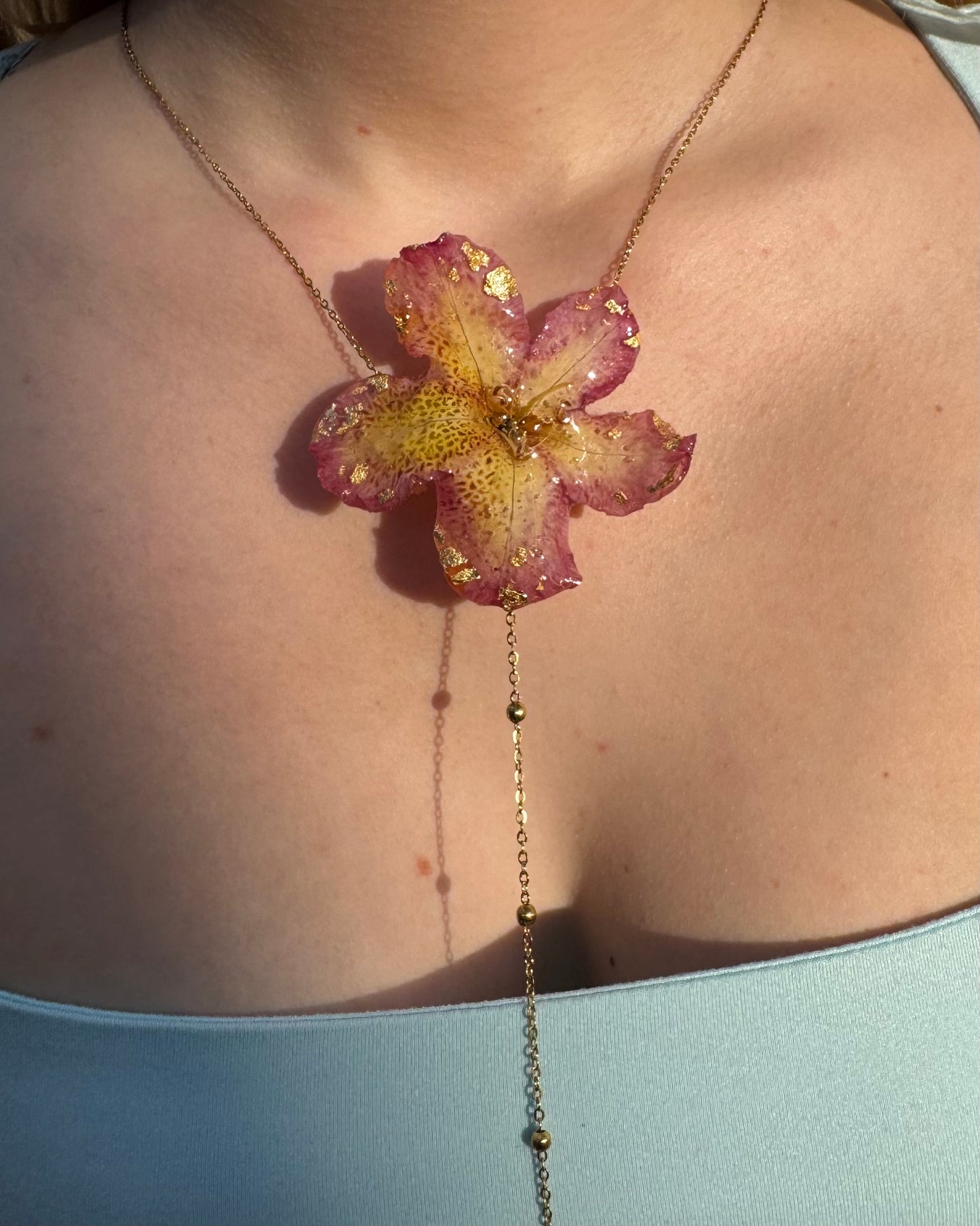 Goldy azalea