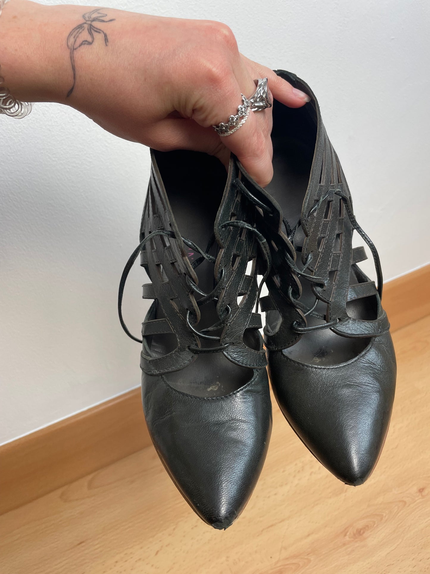 Heeled shoes | 37