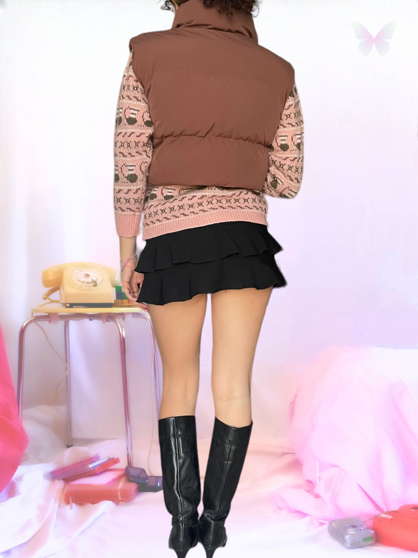 Brown sleeveless down jacket | S/M