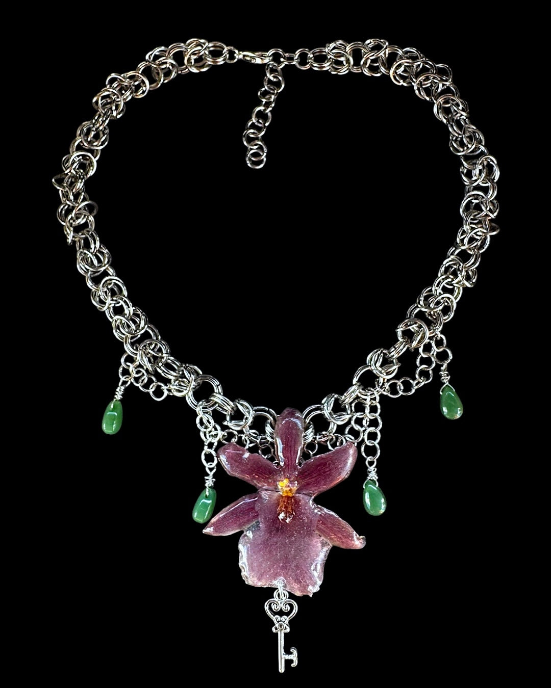 Burgunderfarbene Oncidium-Orchidee