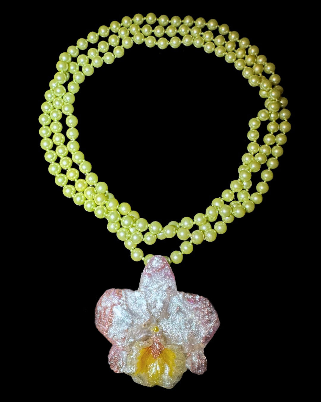 Collier perles orchidée rose
