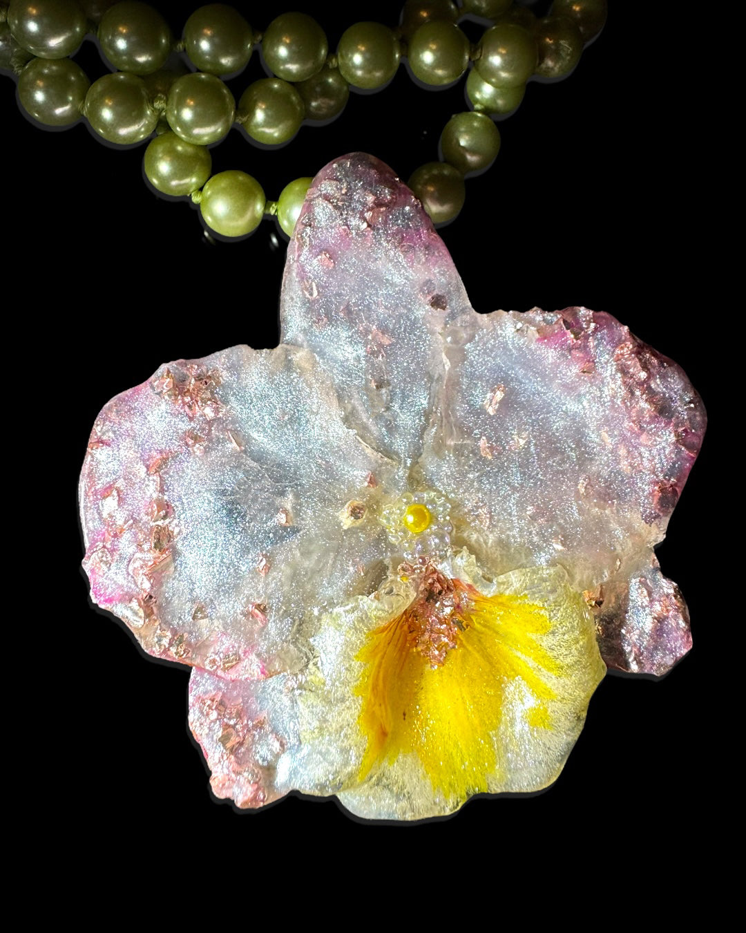 Collier perles orchidée rose