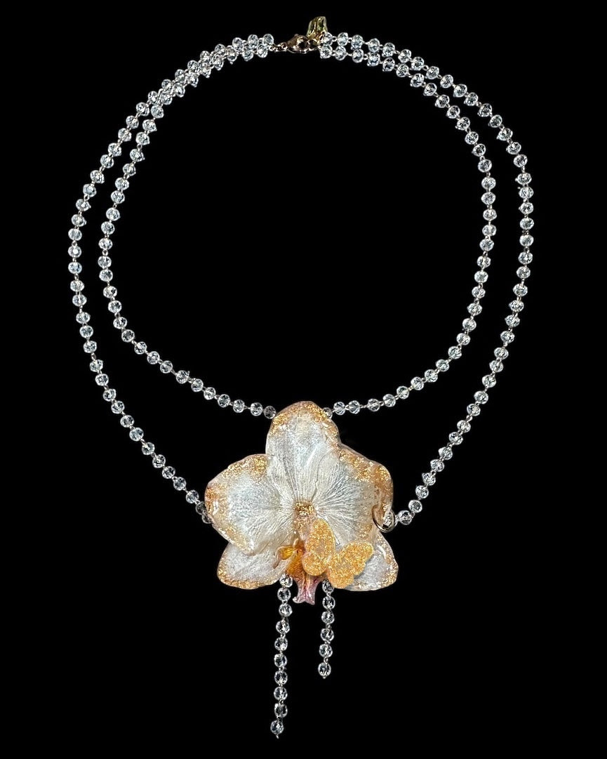 Goldfarbene Orchidee