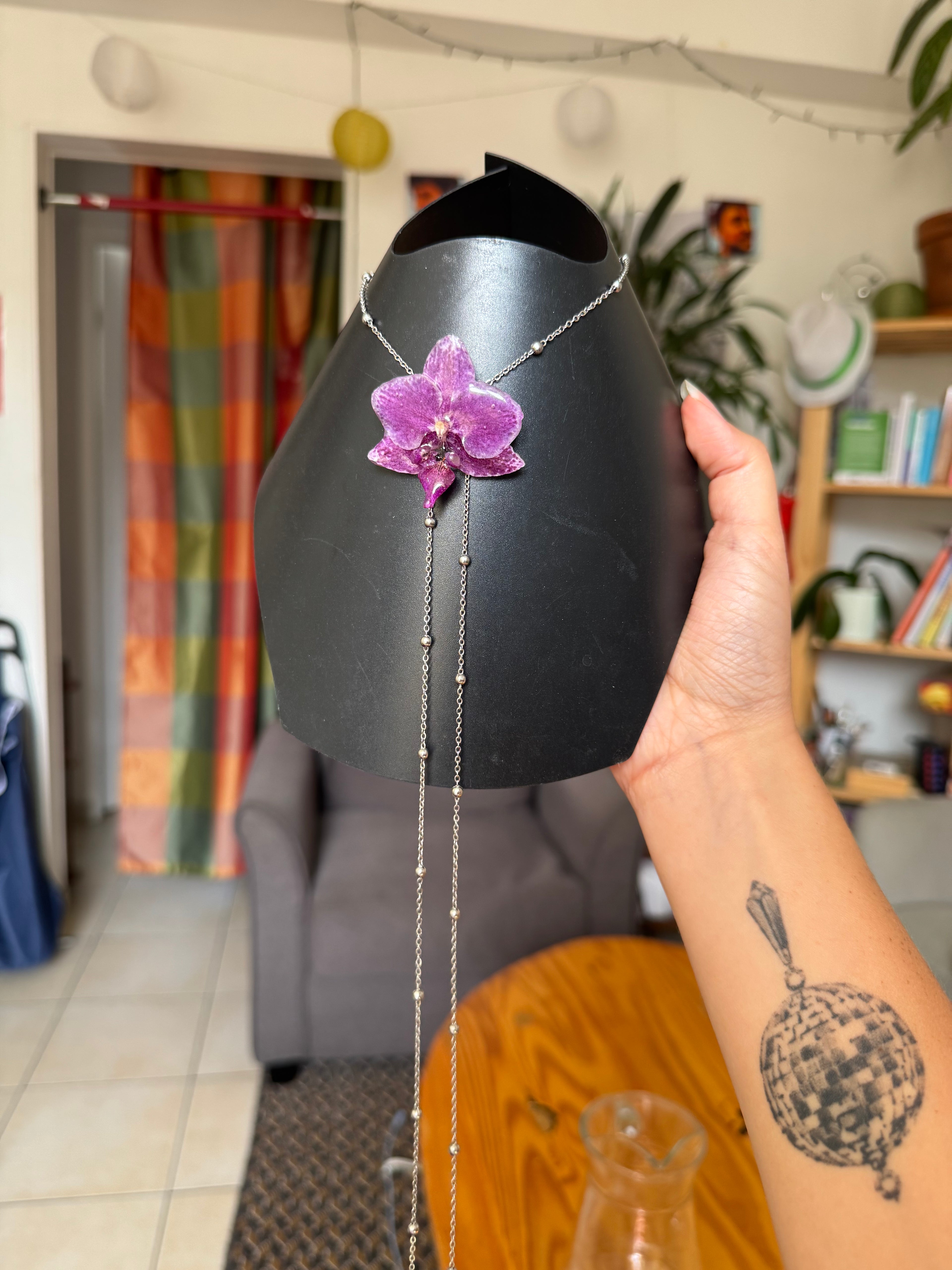 SHELLA signature - Lila orchid