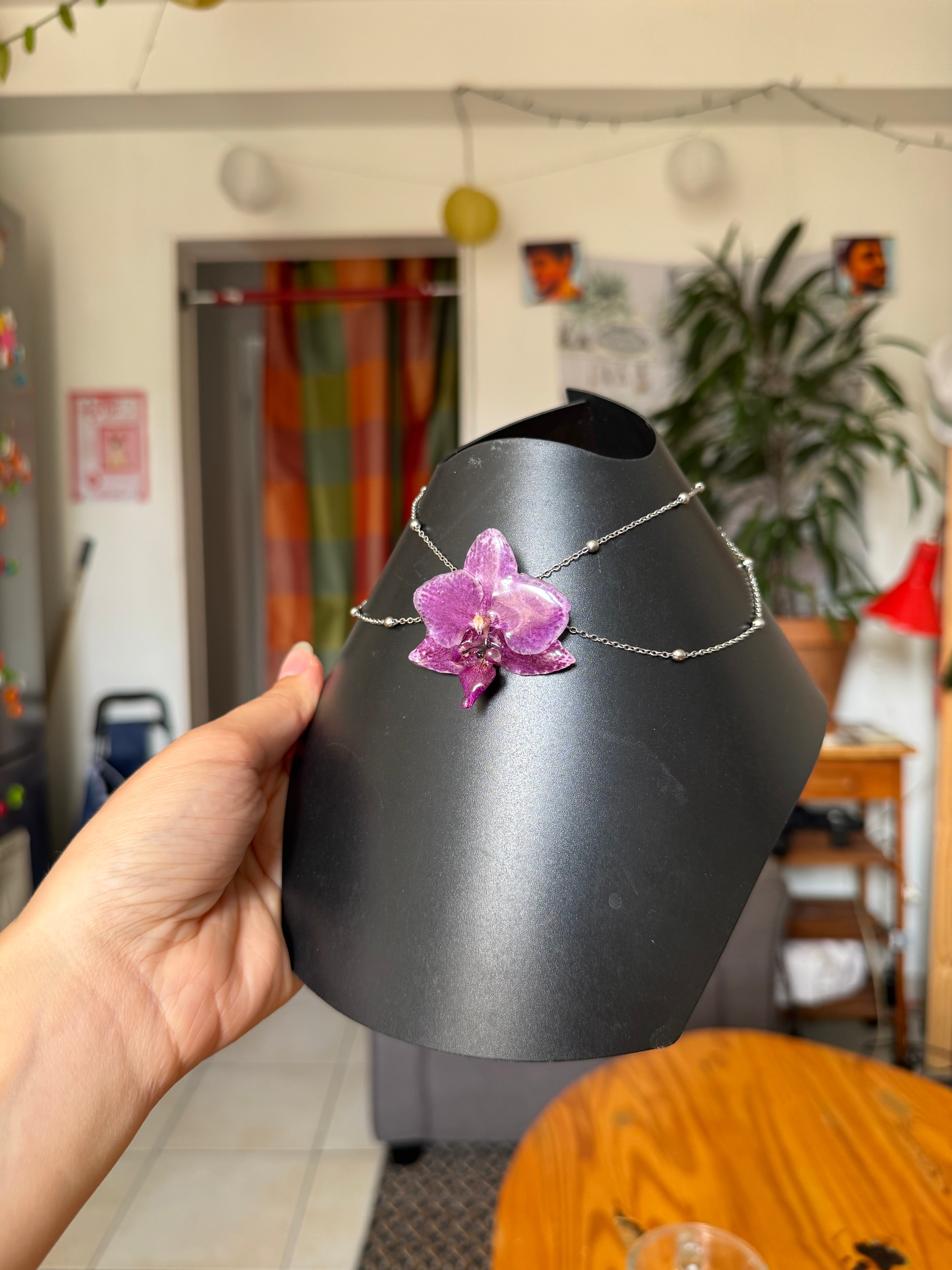 SHELLA signature - Lila orchid
