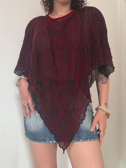 Poncho rouge et noir | taille unique