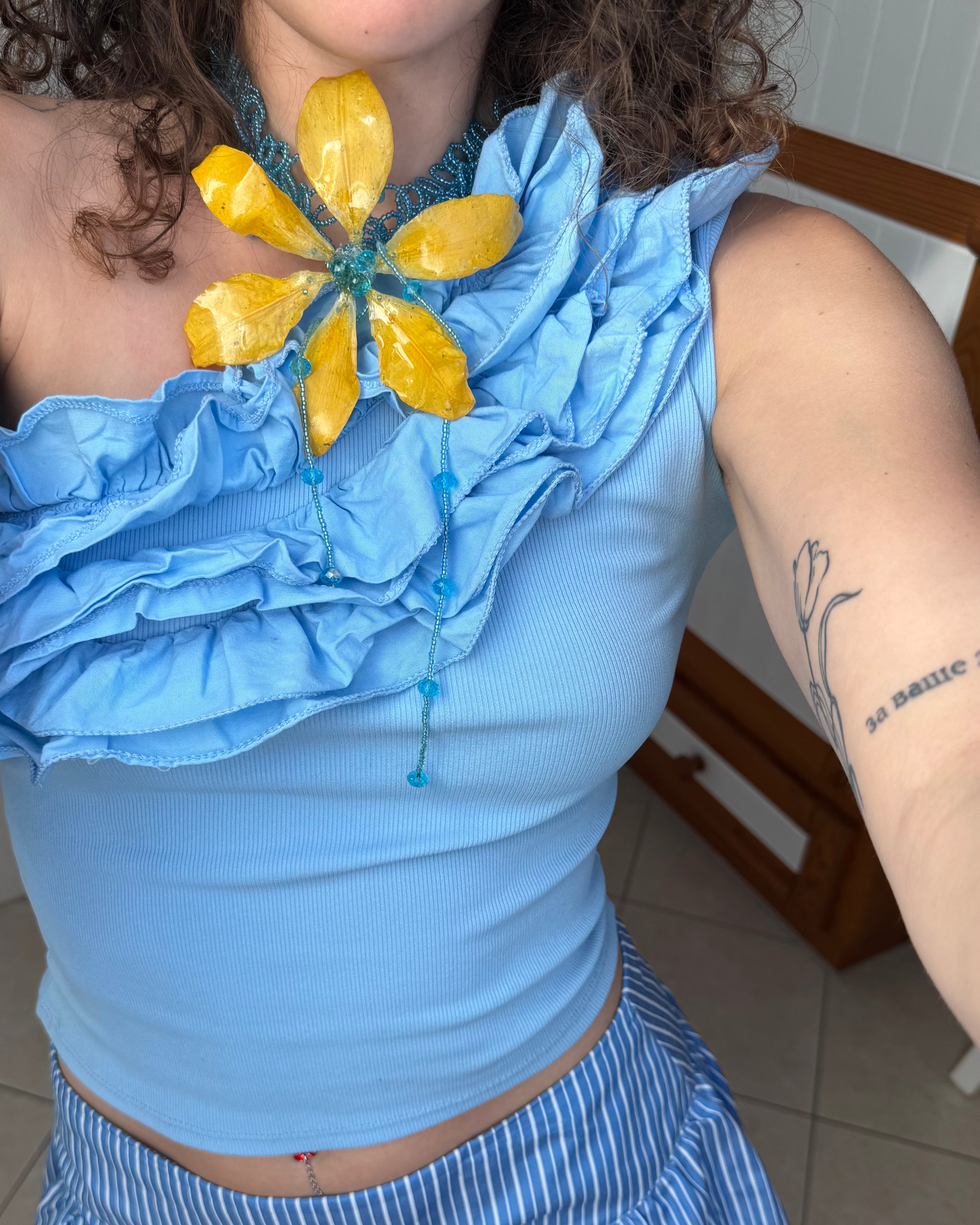 Pinup lily