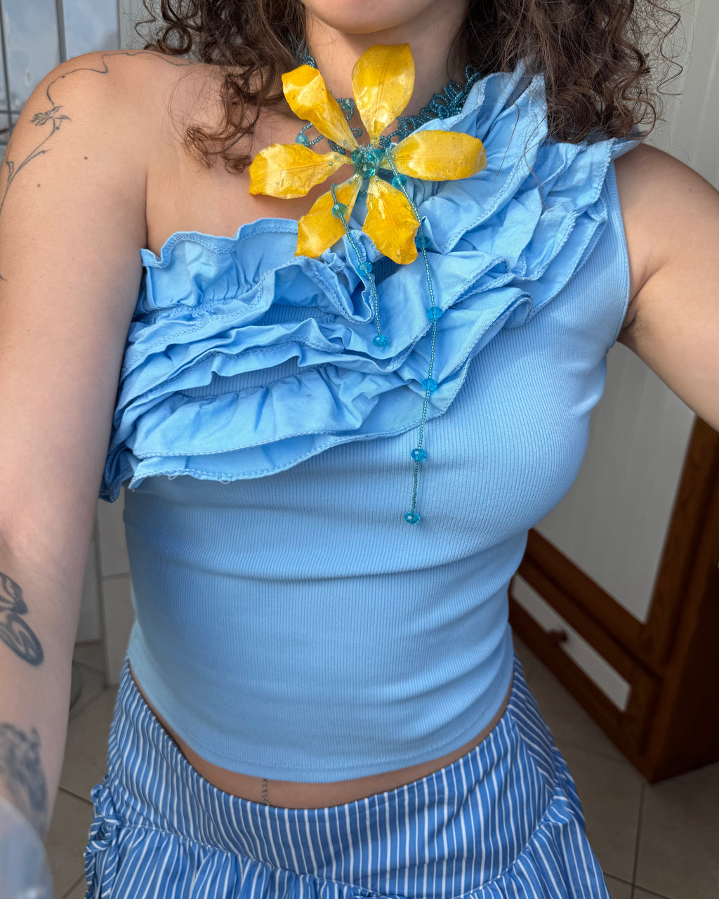 Pinup lily