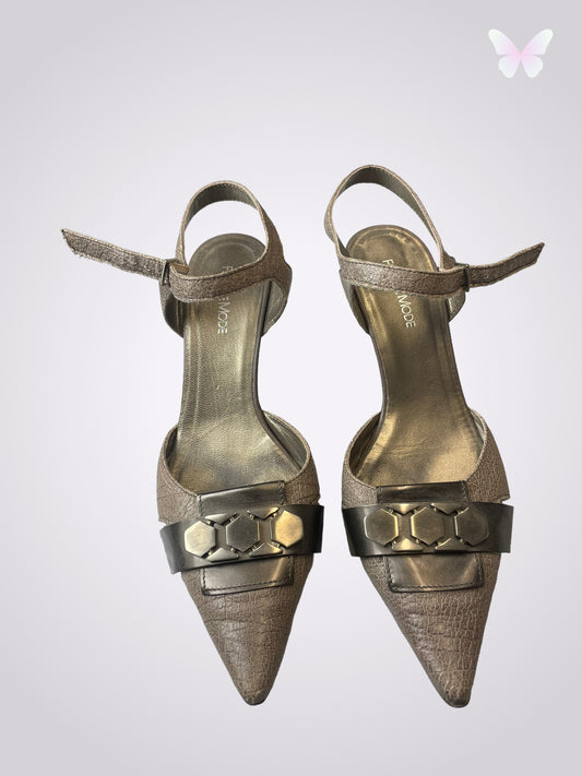 Chaussure à talon avec bride | 37