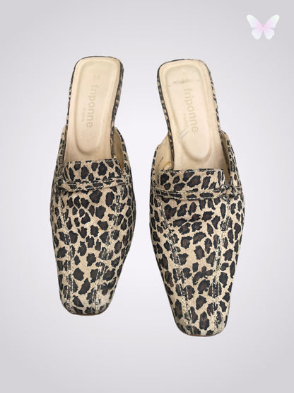Leopard mules | 38