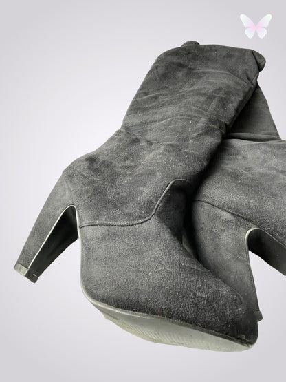 Black thigh high boots | 38